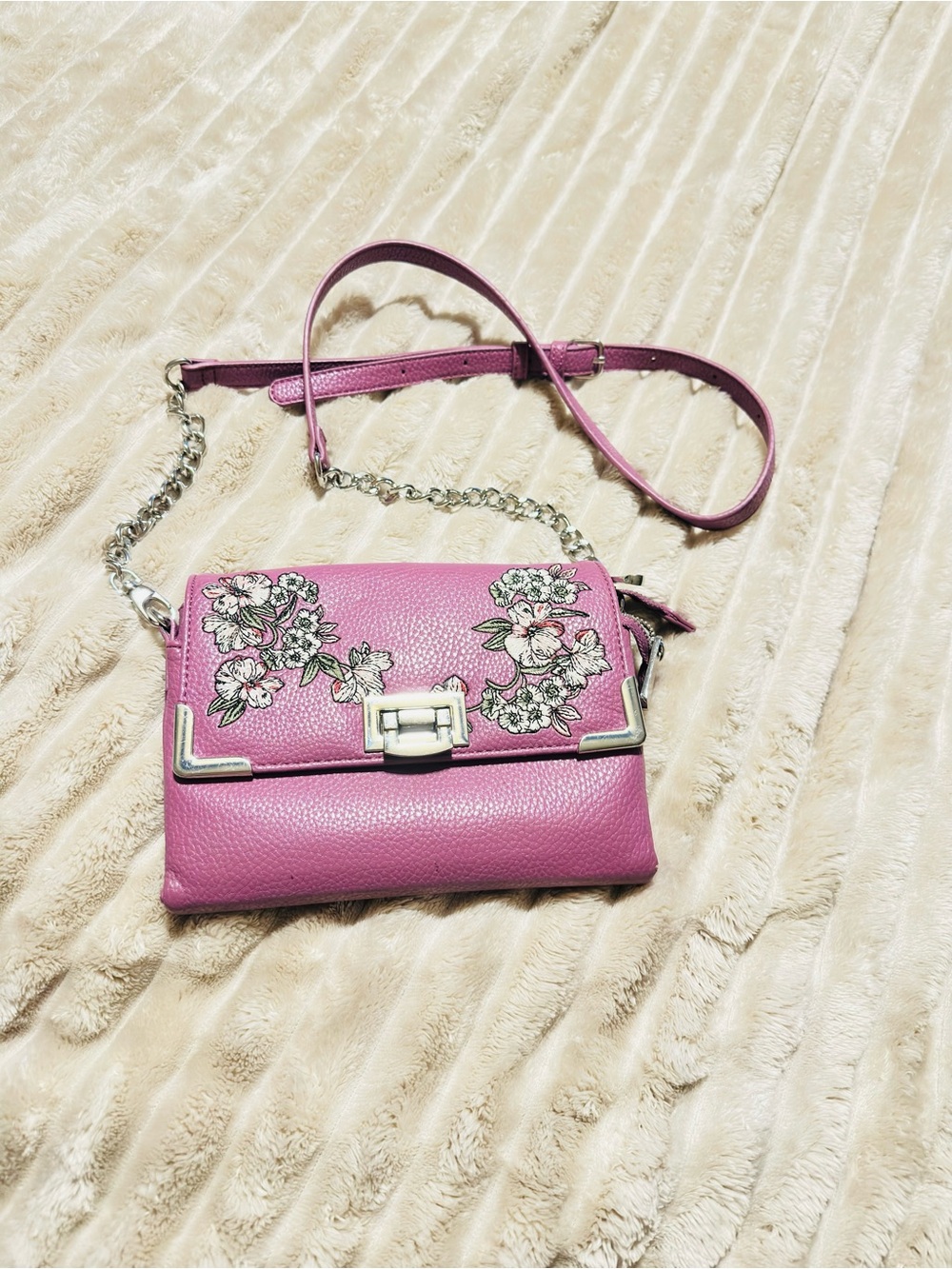 Purple classy crossbody from Black and White